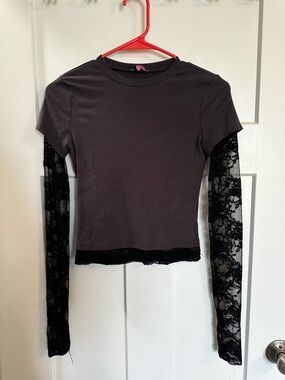 Edikted Black Short-Sleeve Tee with Lace Long Sleeves